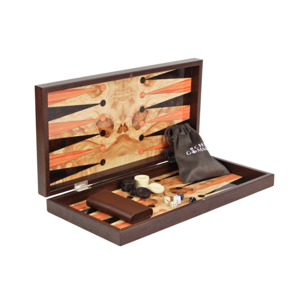 Wooden Ashwood Design Chess & Backgammon Set 19 Inch - Image 3