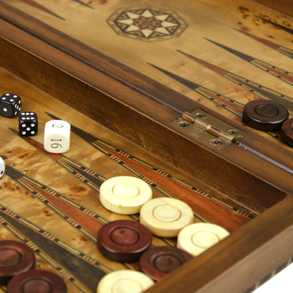 Helena Rural Bird Eye Maple Backgammon Set 20 Inch - Image 3